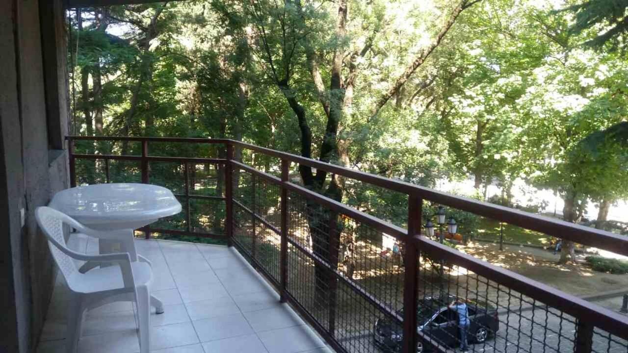 Irina'S Apartment Old Tbilisi Centr Mtatsminda Bagian luar foto